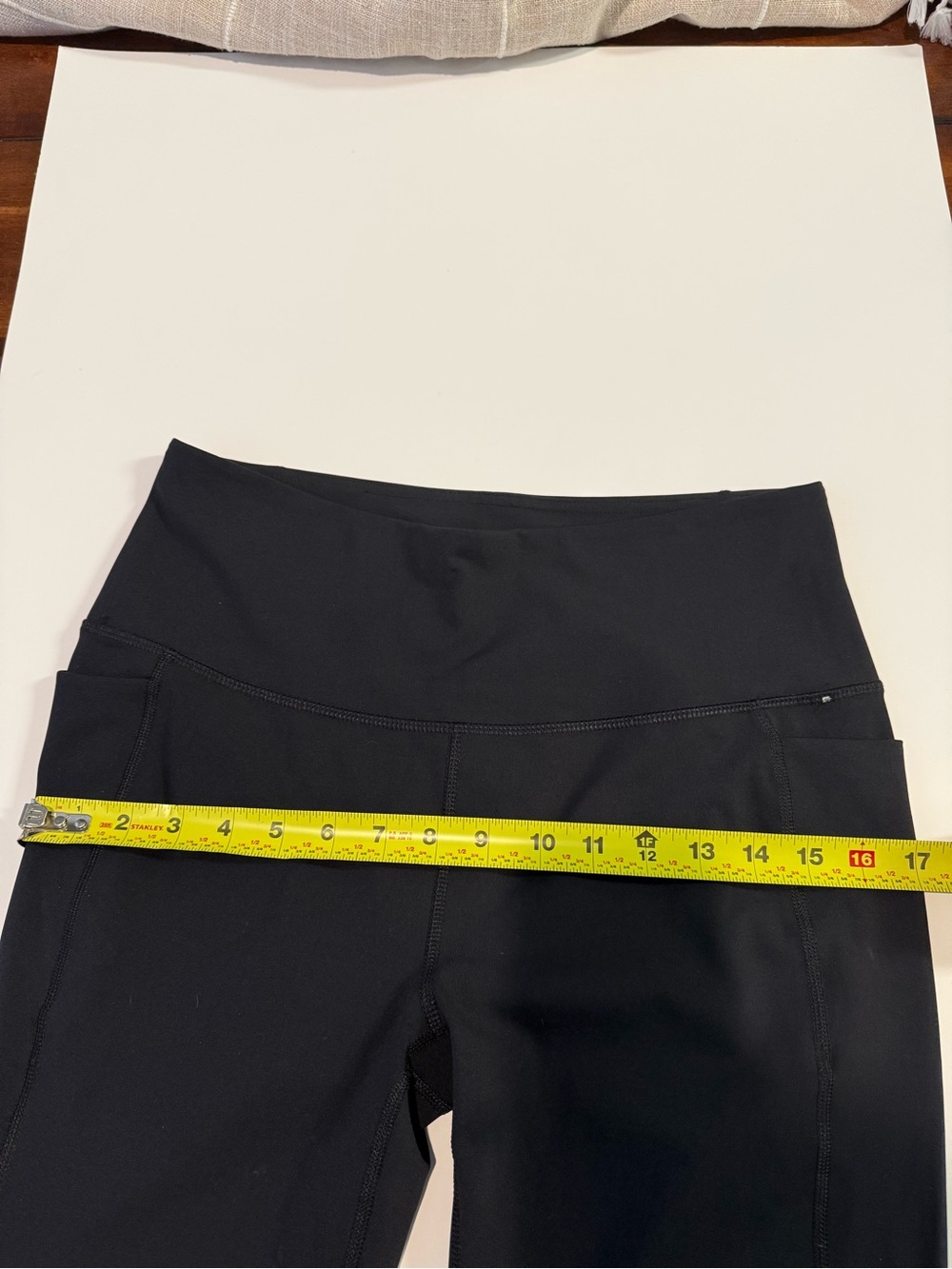 Spyder Black Performance Leggings with Pockets and Subtle Red Accent - Picture 4 of 6
